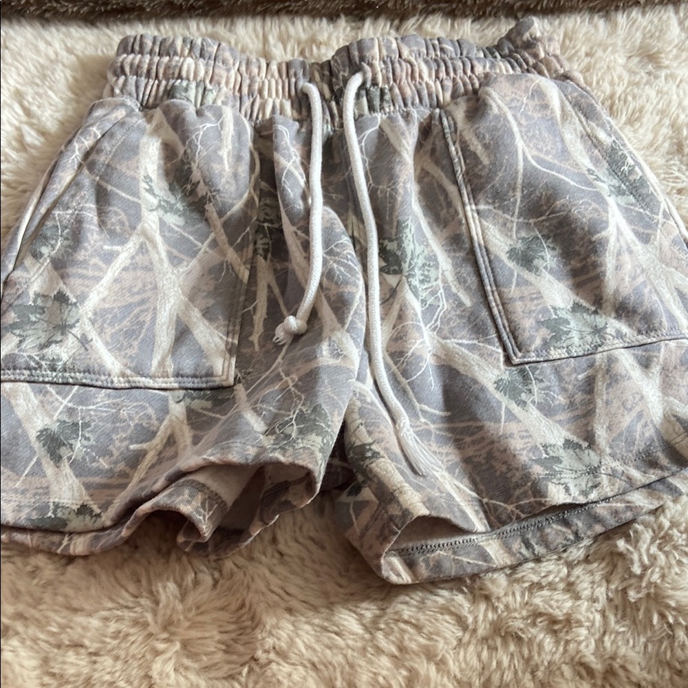 Bluenotes High Waist Camouflage Shorts